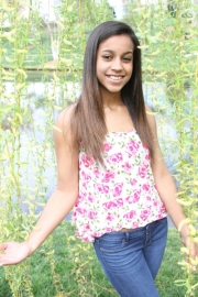 084LatishaHoodSenior